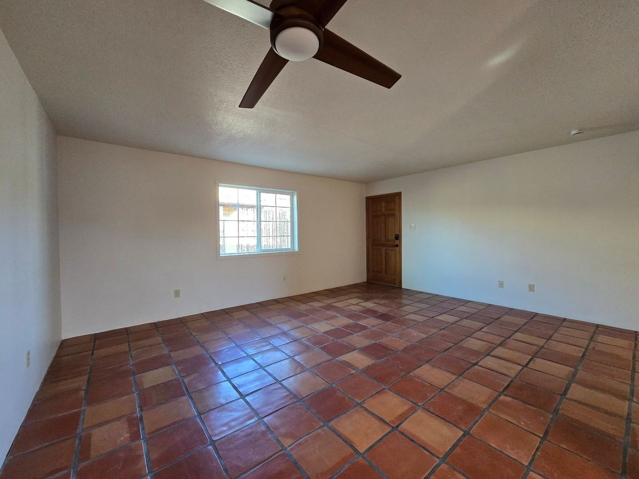 522 Juniper Dr Apt A - Photo 5 of 21