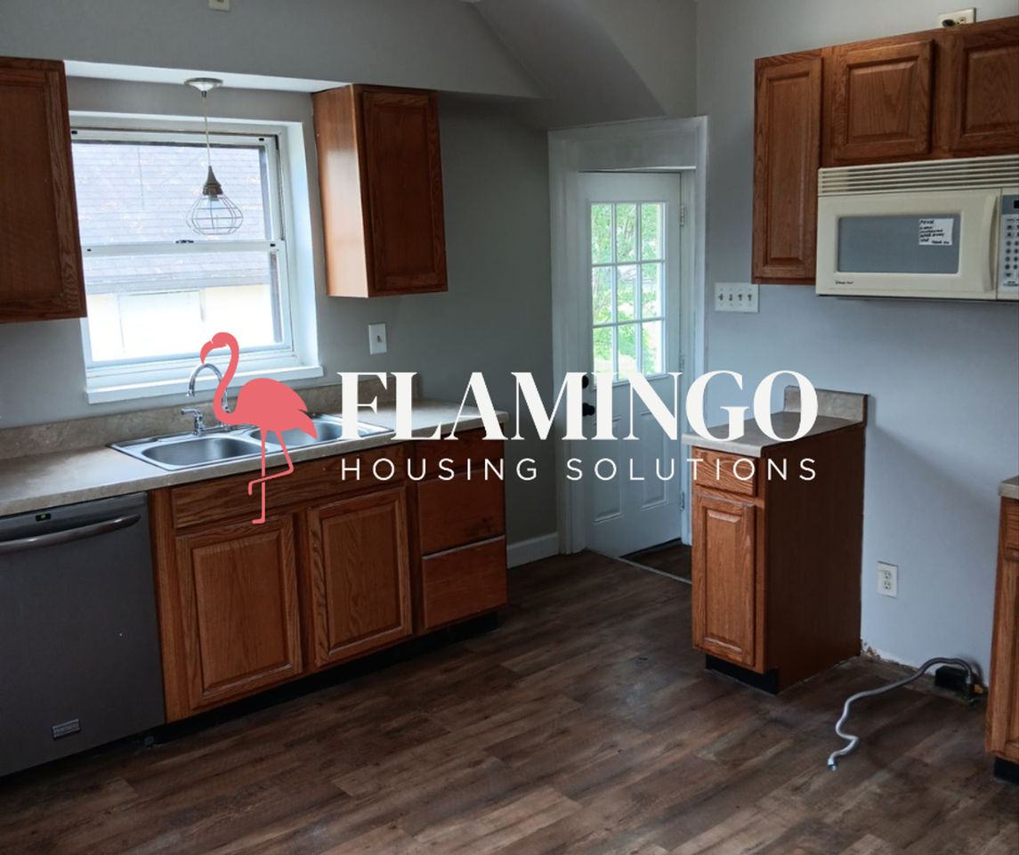 416 Wilbur Ave - Photo 6 of 10