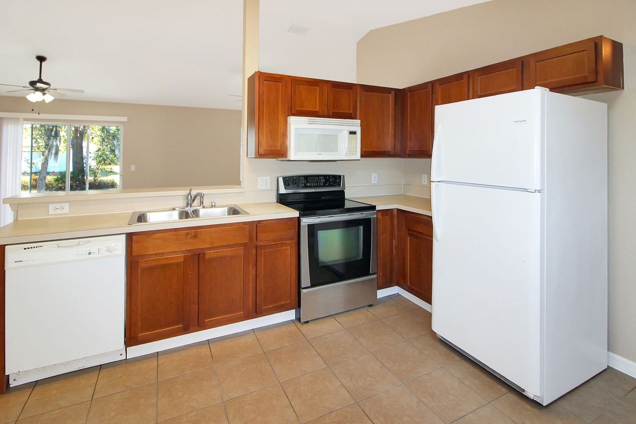 1861 Mincey Ter - Photo 5 of 13