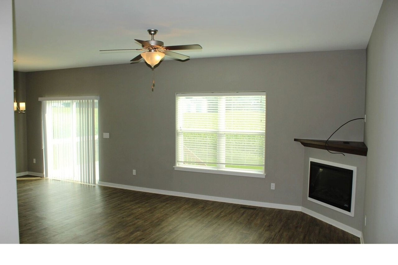 Sunset Place - Photo 4 of 12