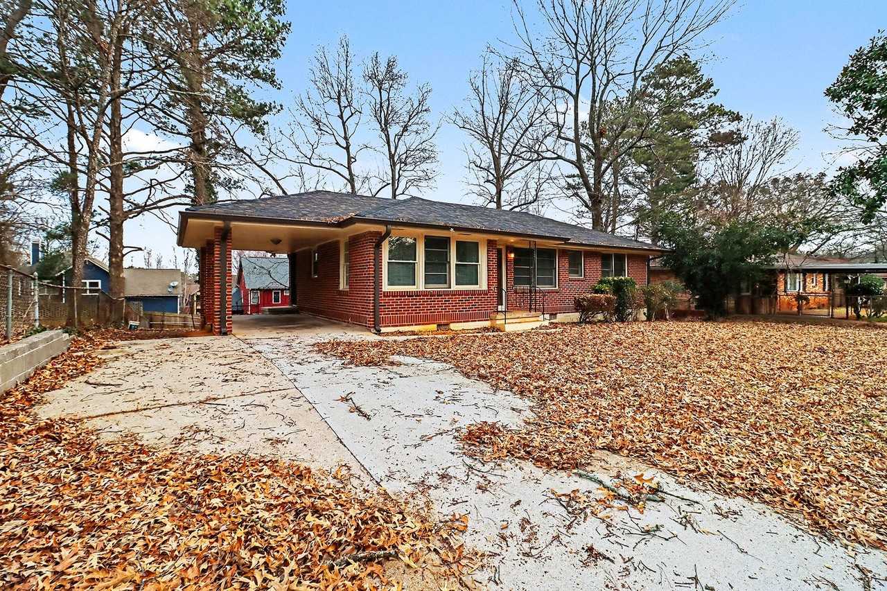 2158 Brannen Rd Se - Photo 2 of 23