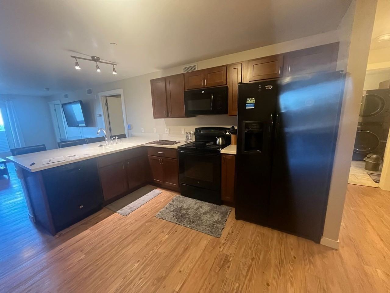 210 210 S Cottonwood - 210 S Cottonwood, UInit 205 - Photo 7 of 12