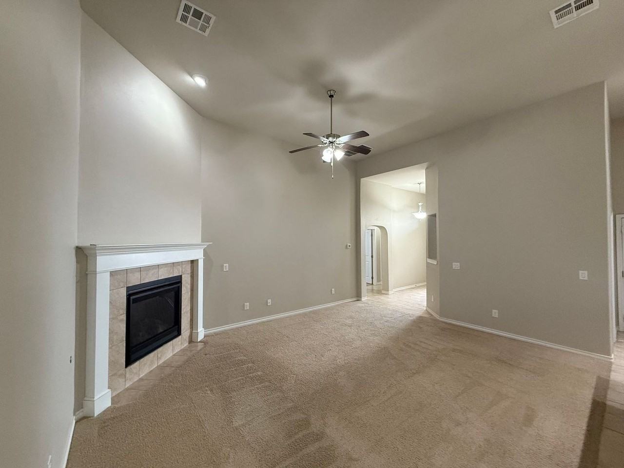 11325 Sw 33rd Ter - Photo 5 of 22
