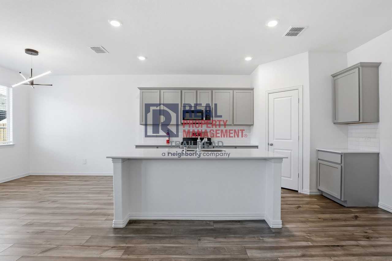 14841 Dusty Boot Trl - Photo 4 of 19