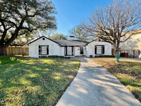 101 Lindenwood Dr - Photo 1 of 1