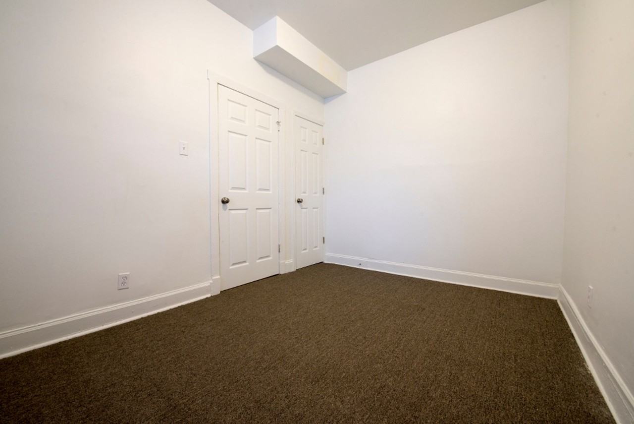 5901 S Michigan Ave Chicago, IL 60637 - Photo 6 of 23