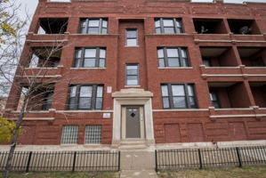 featured image of 5901 S Michigan Ave