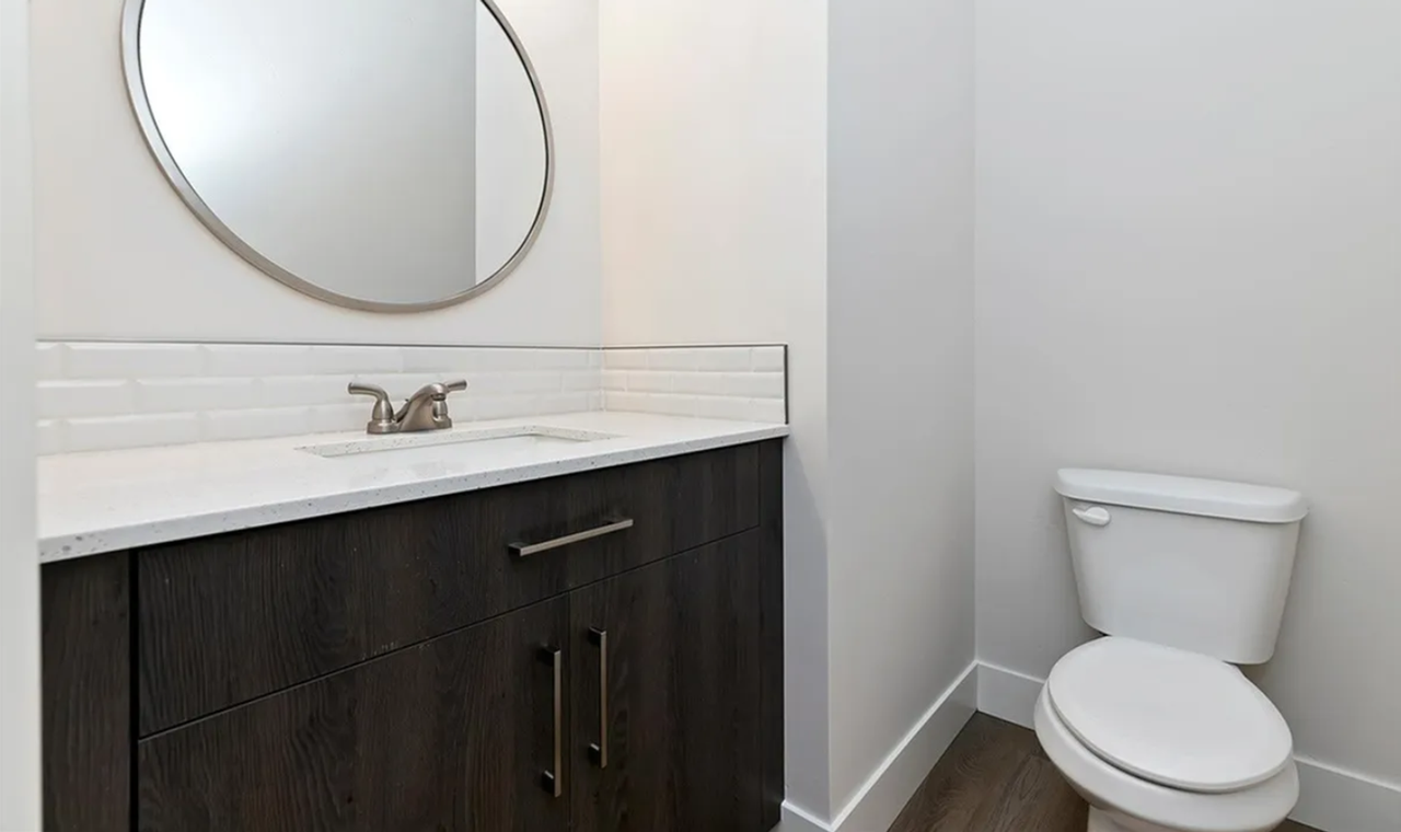 Pine 43 - Photo 4 of 8