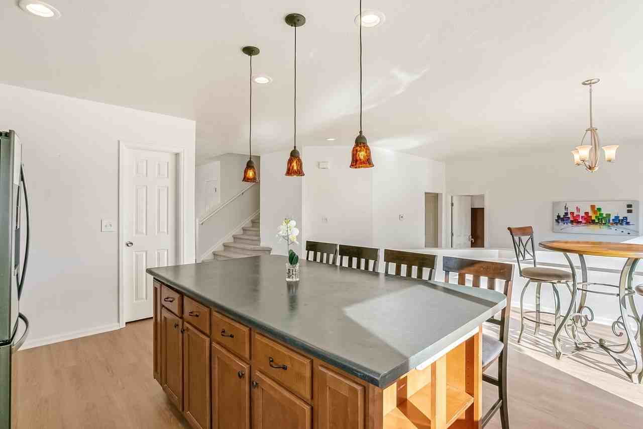 Affordable, Comfortable Room in a Clean, Quiet House with Roommates – Easy Living in Green Valley Ranch - Photo 3 of 13