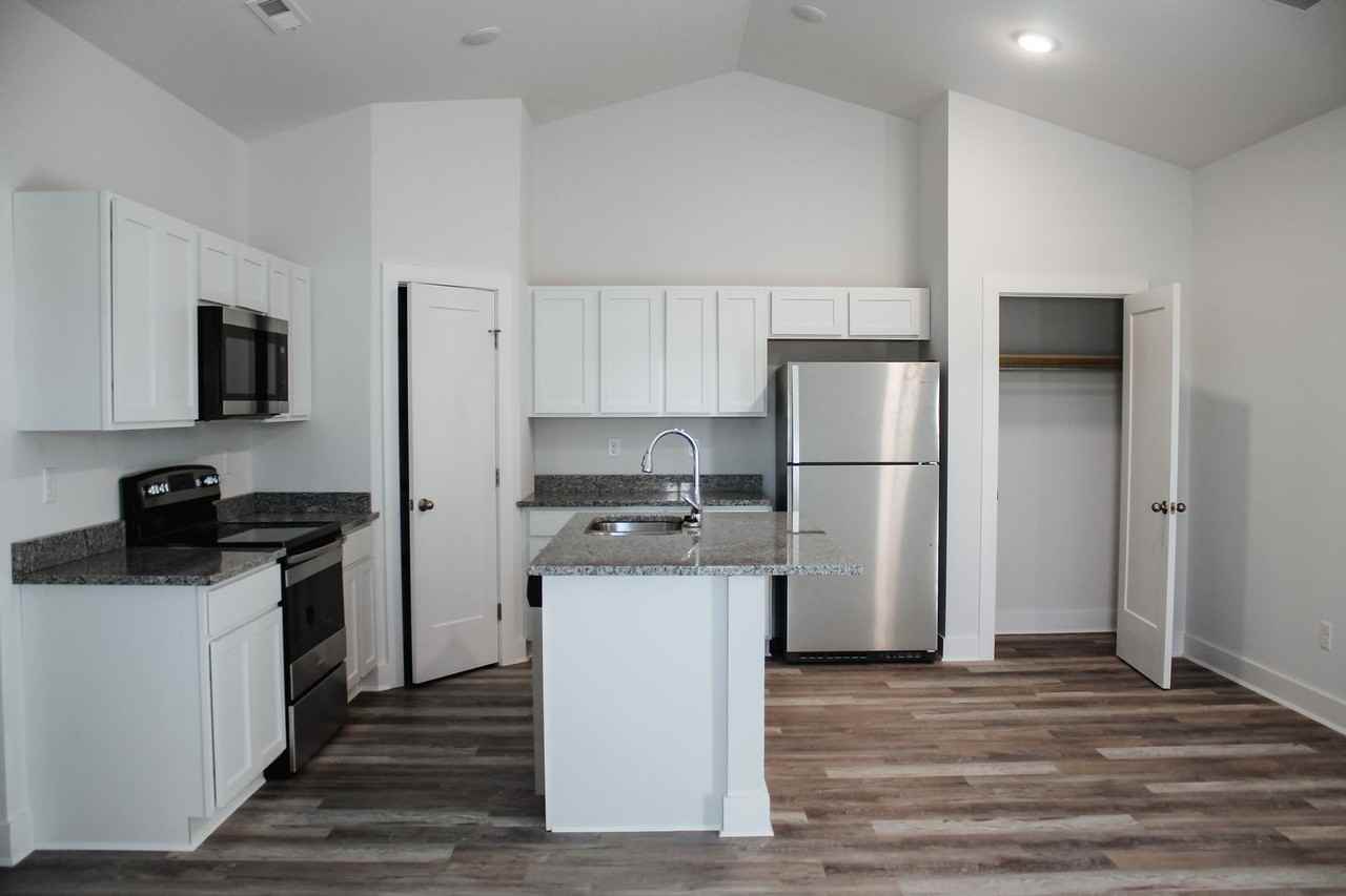 4516 N Froli St - Photo 3 of 16