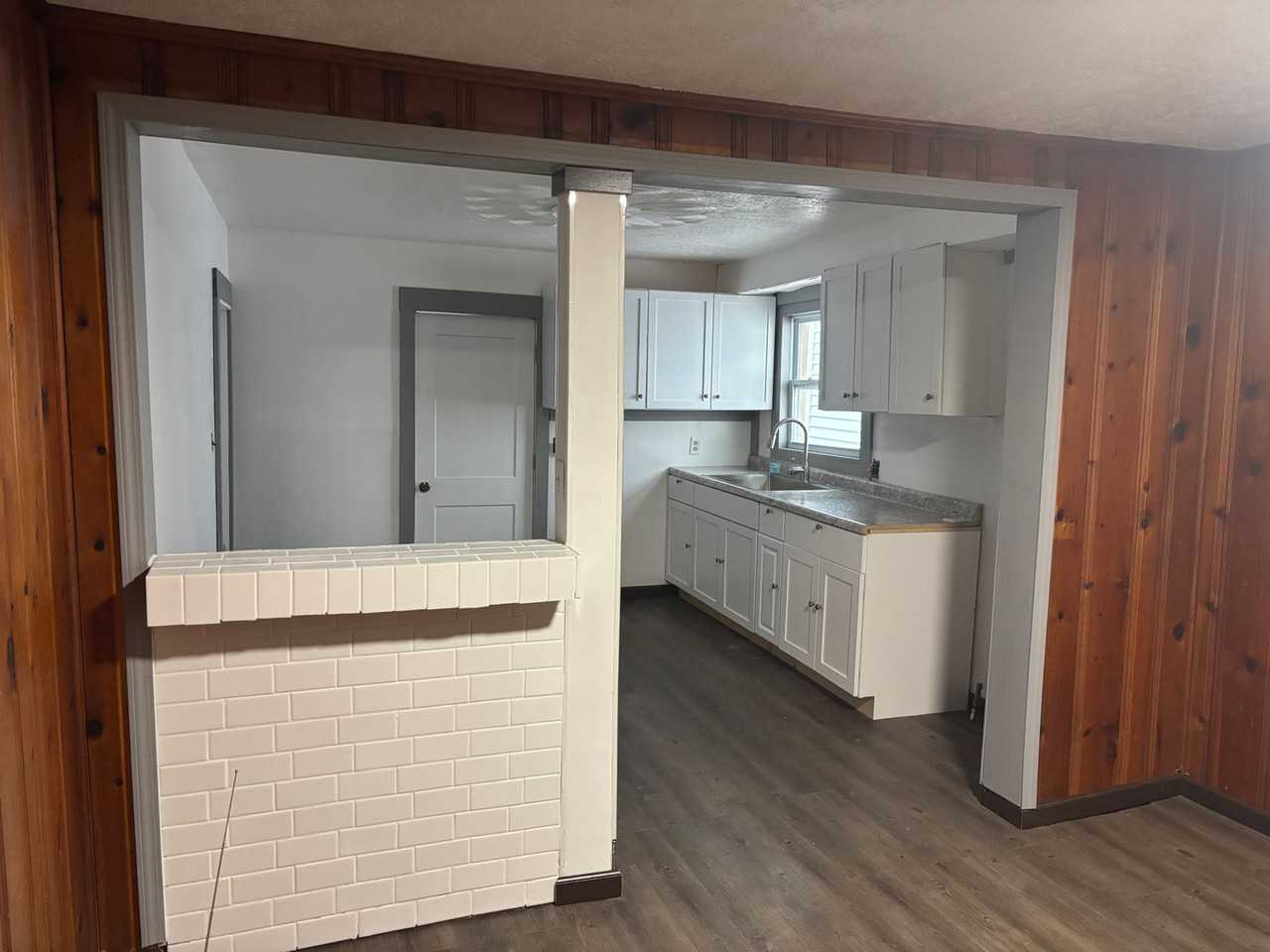 433 Front Ave Sw - Photo 2 of 15