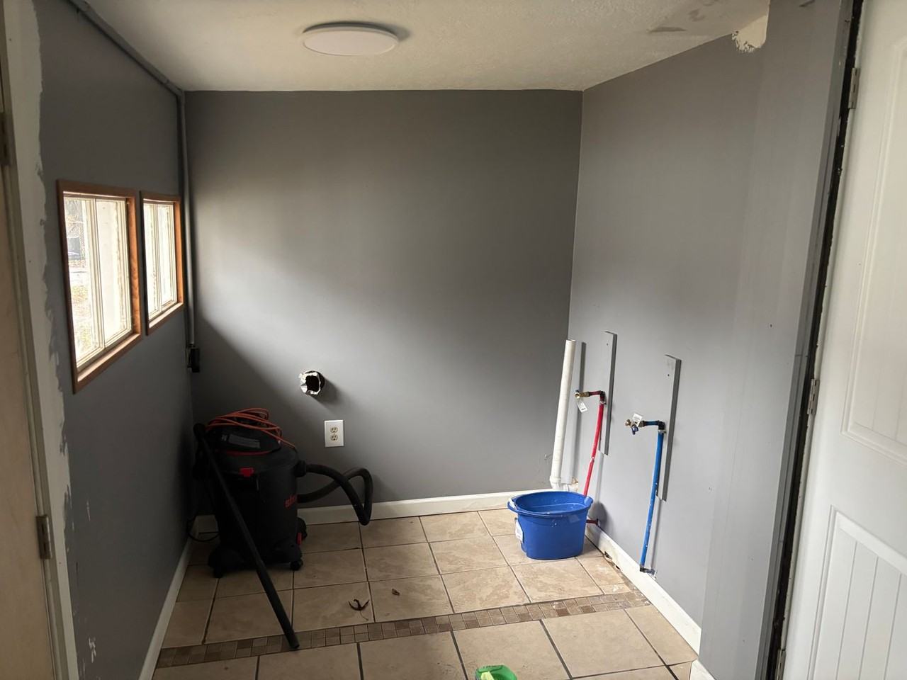 433 Front Ave Sw - Photo 5 of 15