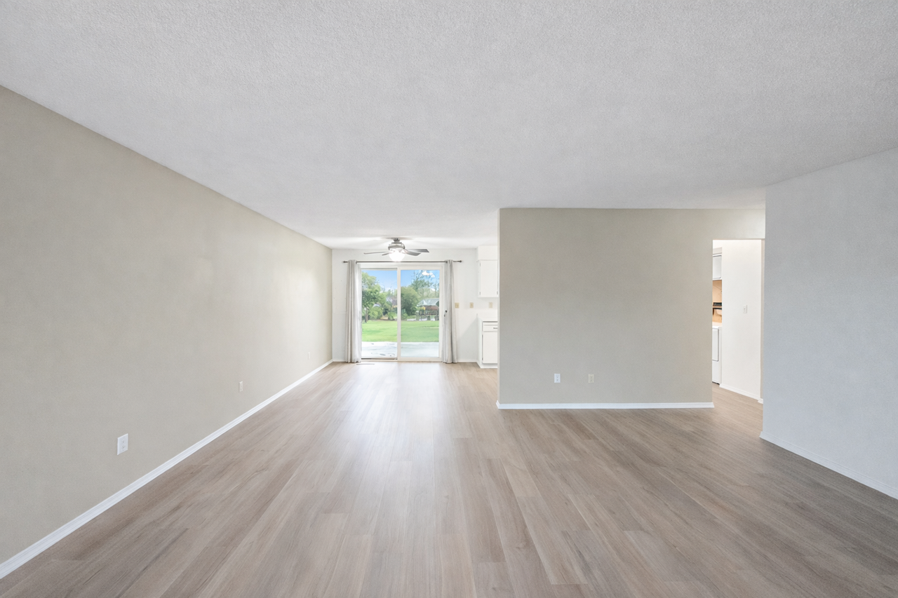 5008 W Canal Dr - Photo 2 of 21