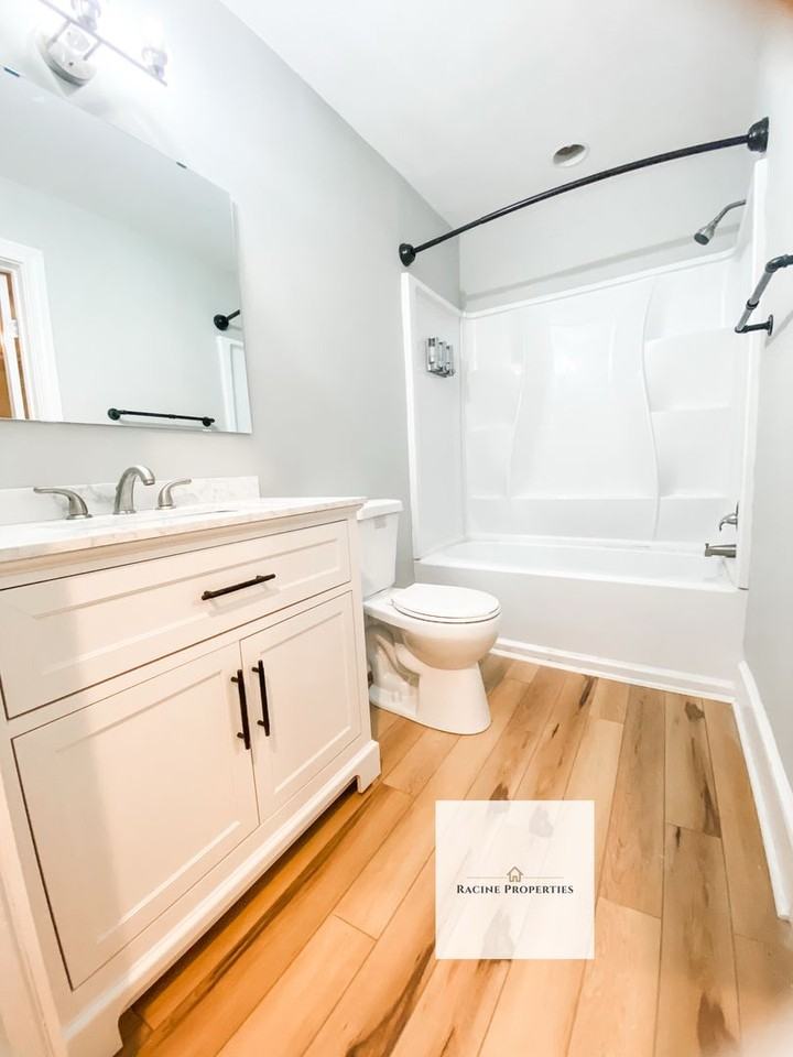 206 W Lee Rd - Photo 7 of 12