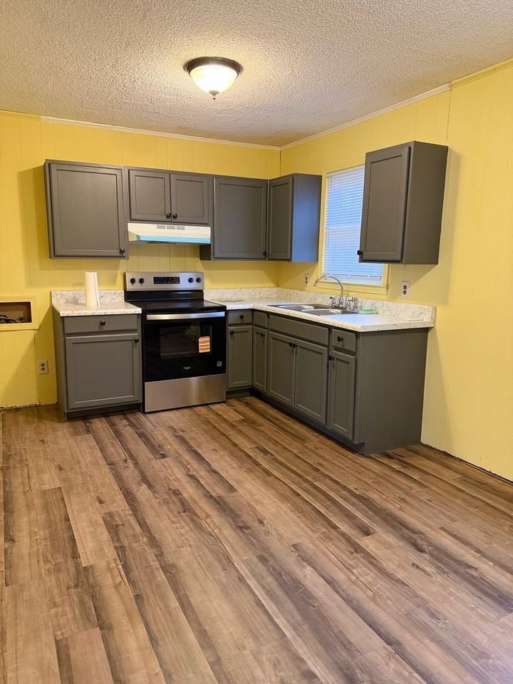 307 Mckellar Dr - Photo 6 of 15