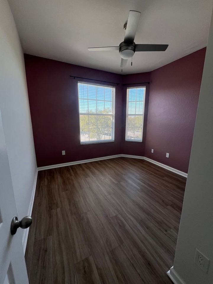 13548 Turtle Marsh Loop #430 - Photo 7 of 18