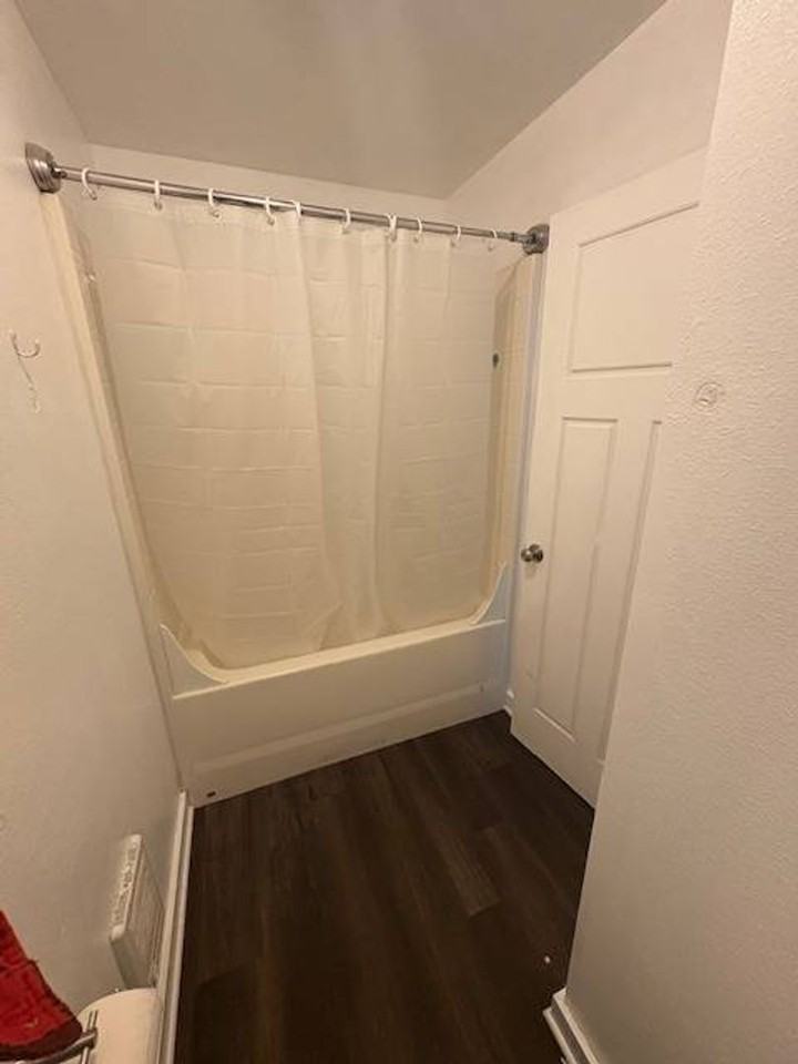 608 Mark Ave - Photo 3 of 11