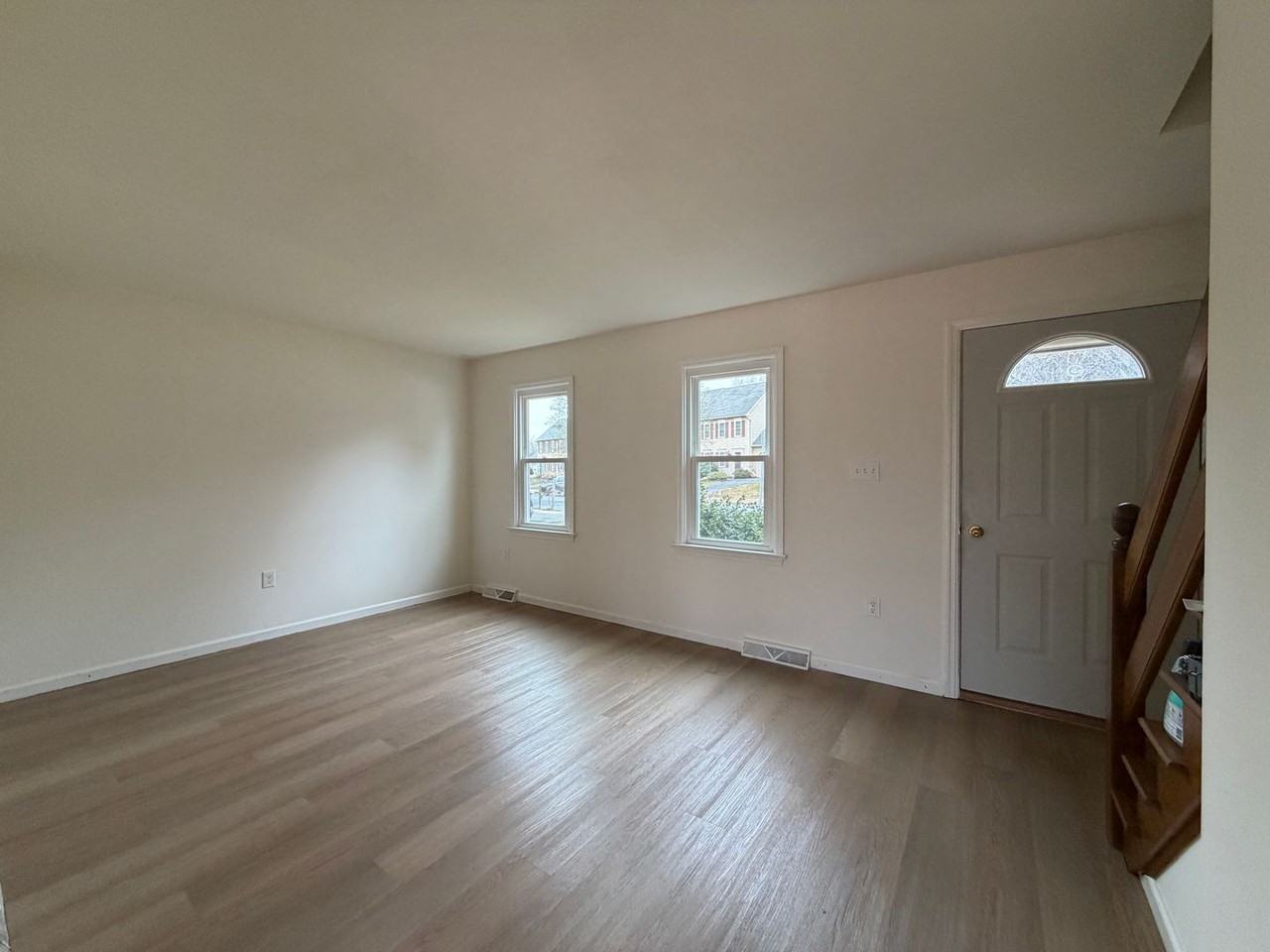 1683 Chadwick Cir - Photo 5 of 31