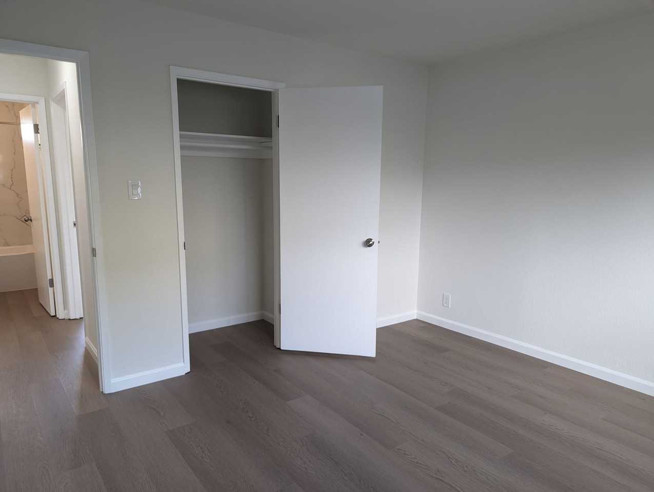 20957 Royal Ave - Photo 7 of 13