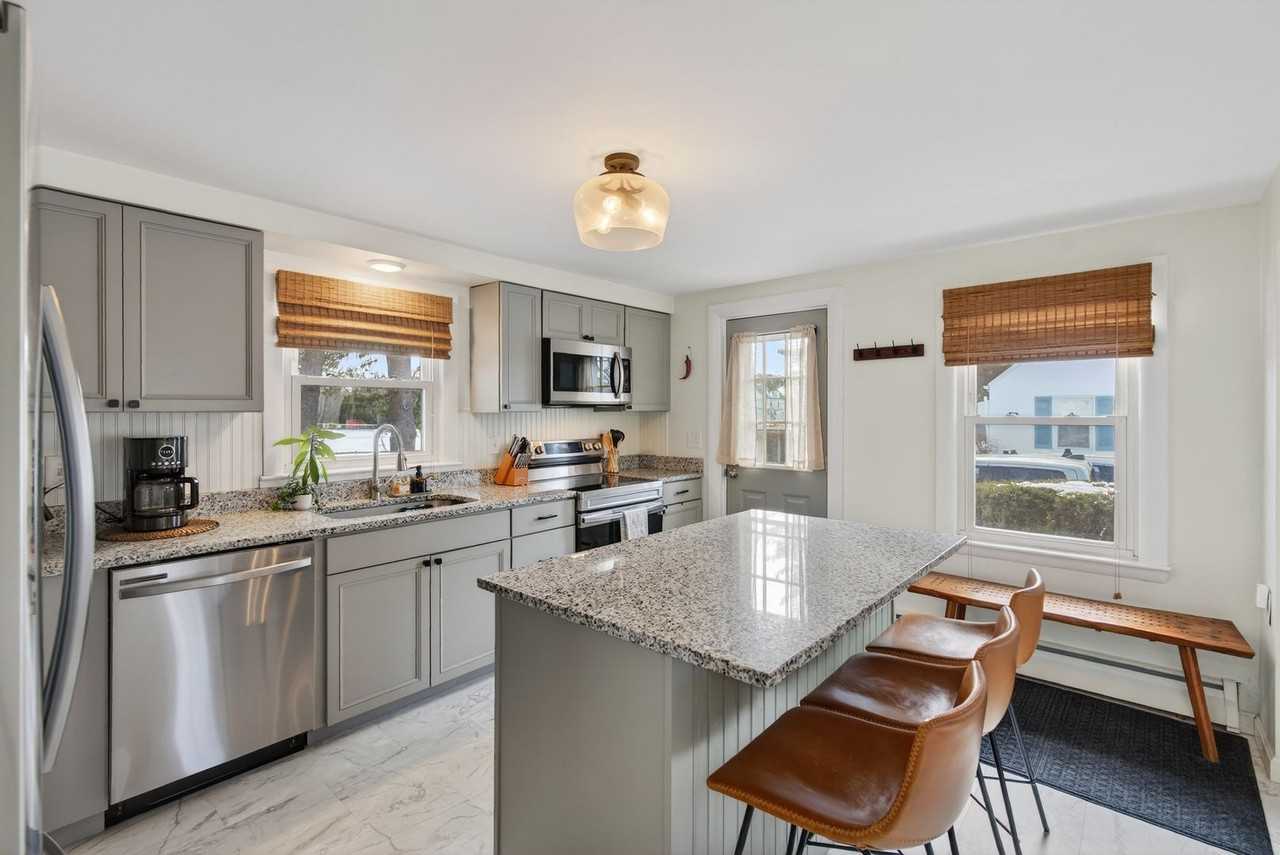 29 Malilly Rd - Photo 4 of 37