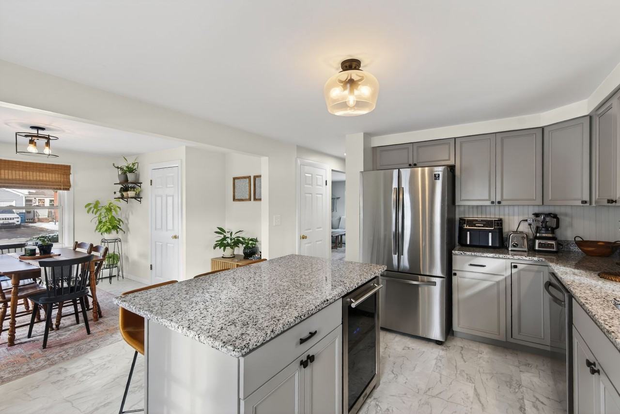 29 Malilly Rd - Photo 6 of 37