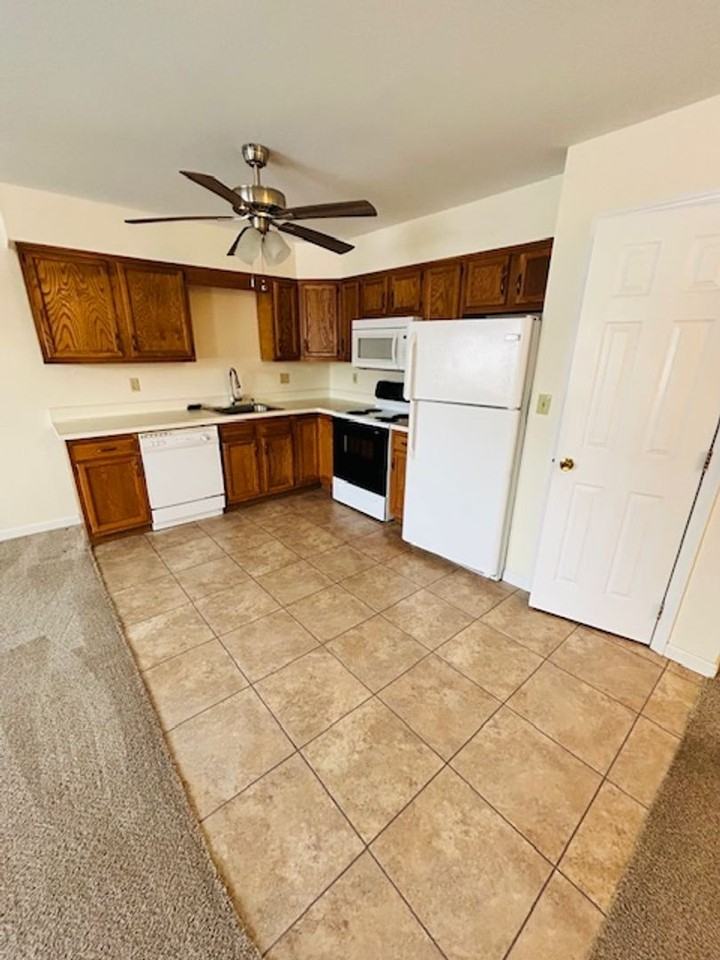 75 Rockey Ln - Photo 3 of 13