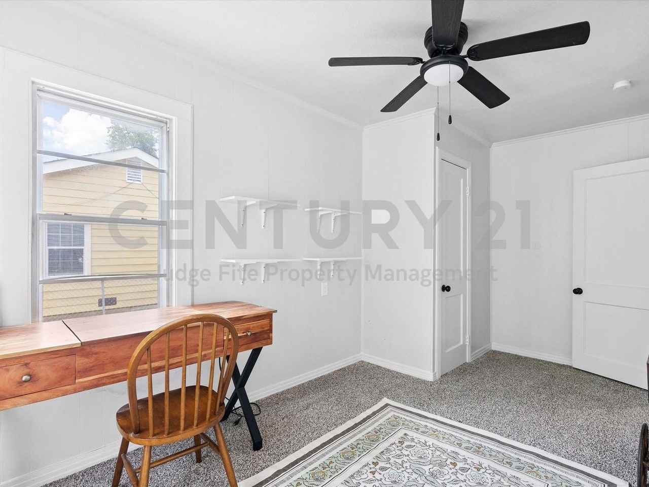 3012 Gene Ln - Photo 5 of 16