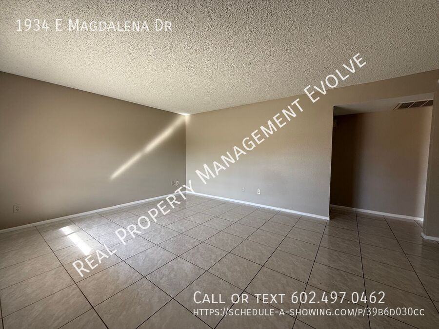 1934 E Magdalena Dr - Photo 3 of 25