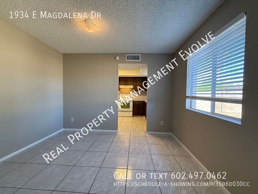 1934 E Magdalena Dr - Photo 7 of 25