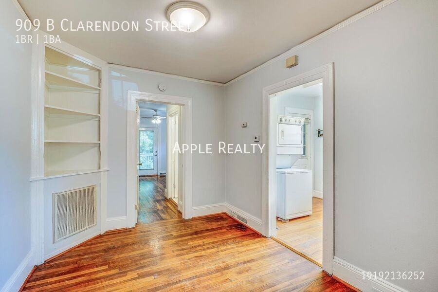 909B Clarendon St - Photo 5 of 17