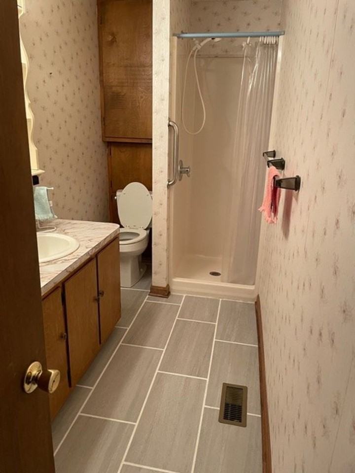 201 Nut Bush Dr - Photo 5 of 22