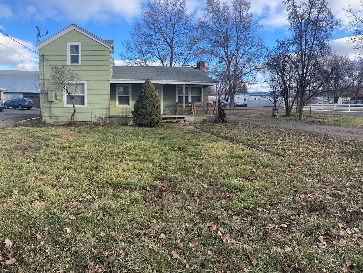 2439 Homedale Rd - Photo 2 of 23