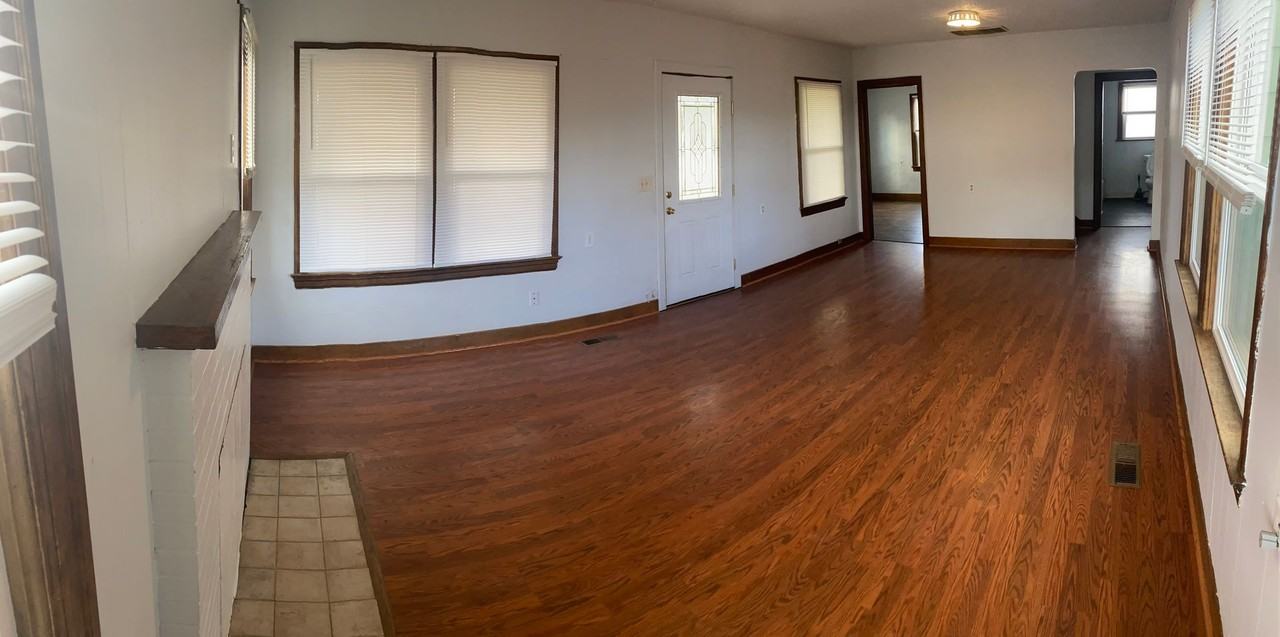 2439 Homedale Rd - Photo 6 of 23