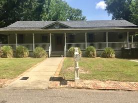 1010 Legion Ln - Photo 1 of 1