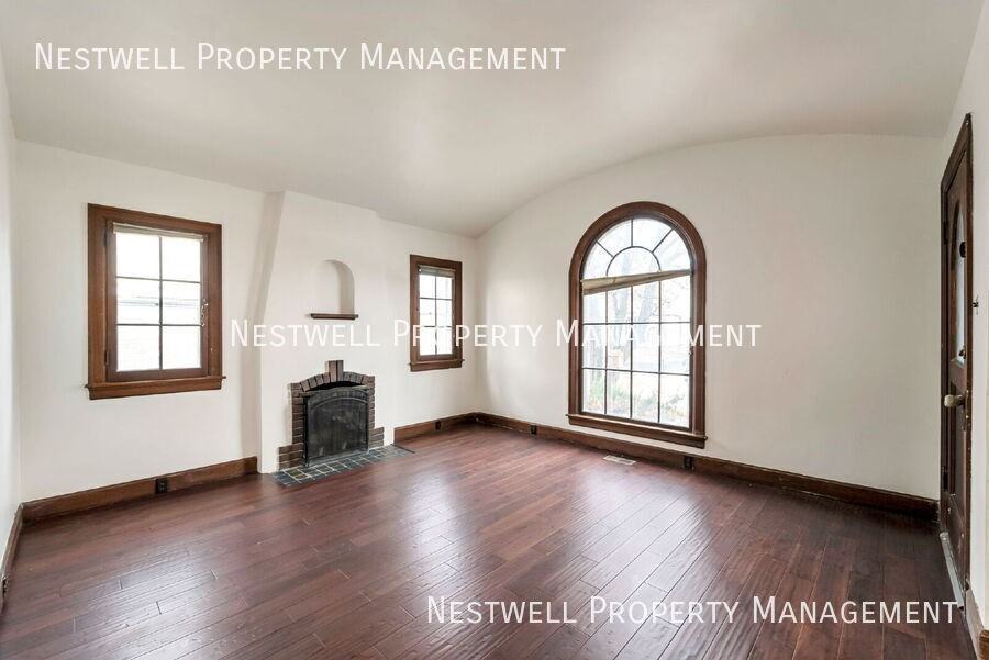 866 E Wilshire Pl - Photo 3 of 19