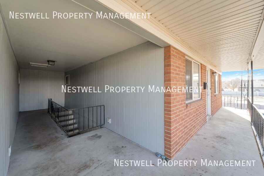 346 E 3360 S #4 - Photo 3 of 20