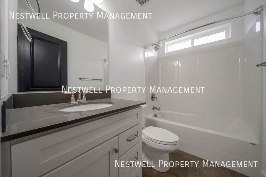 4988 W Barbuda Ln - Photo 5 of 20