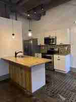 featured image of 11 York St