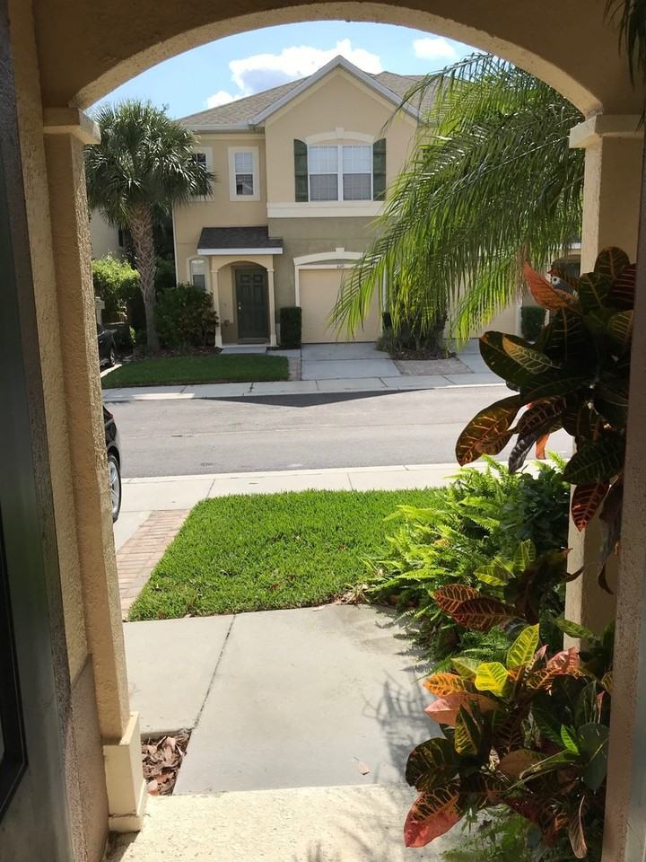 629 Pinebranch Cir - Photo 3 of 25