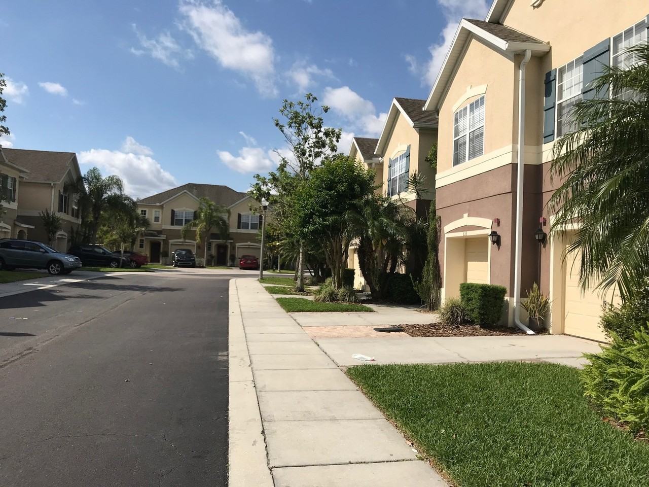 629 Pinebranch Cir - Photo 4 of 25