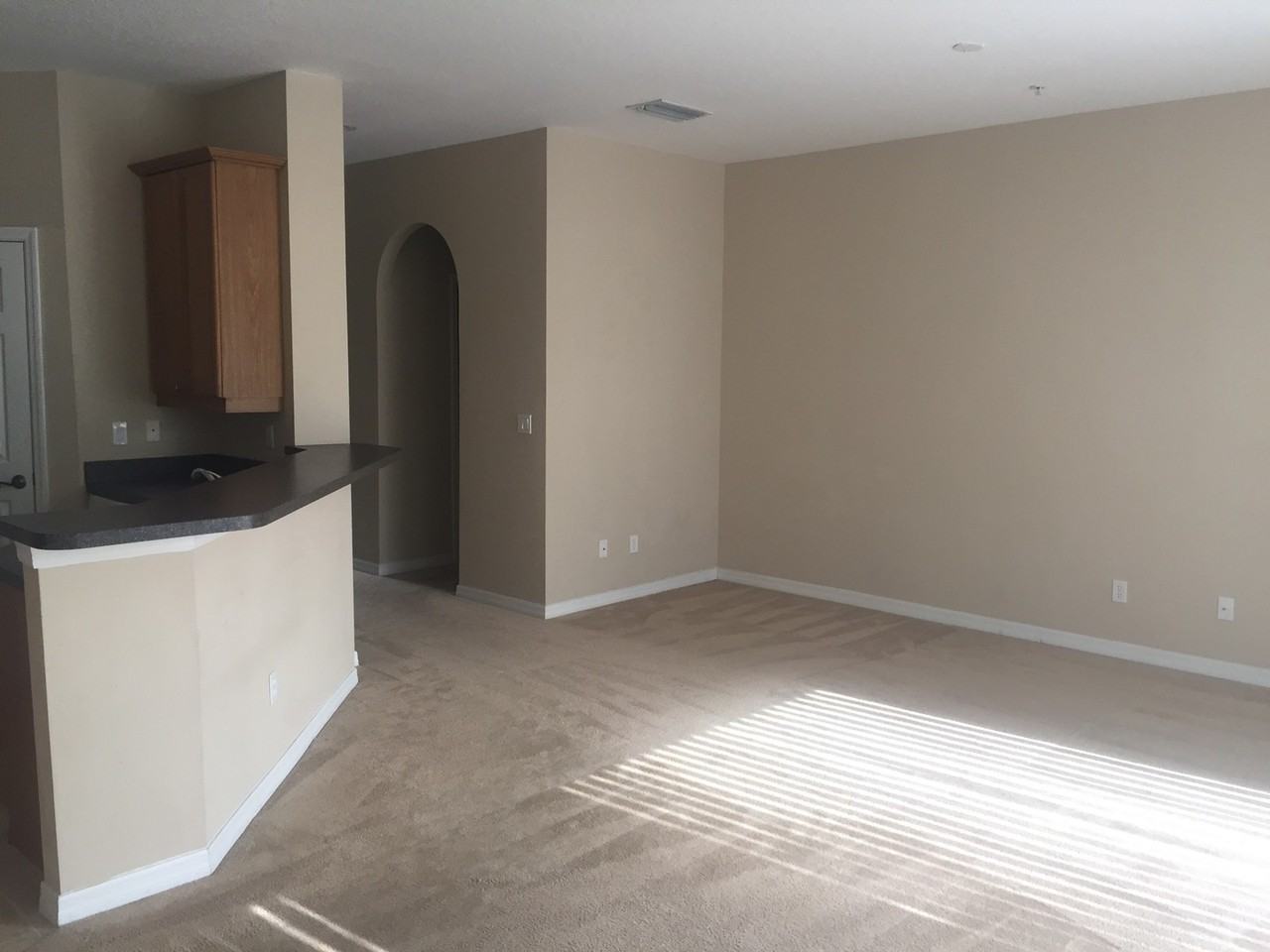 629 Pinebranch Cir - Photo 5 of 25