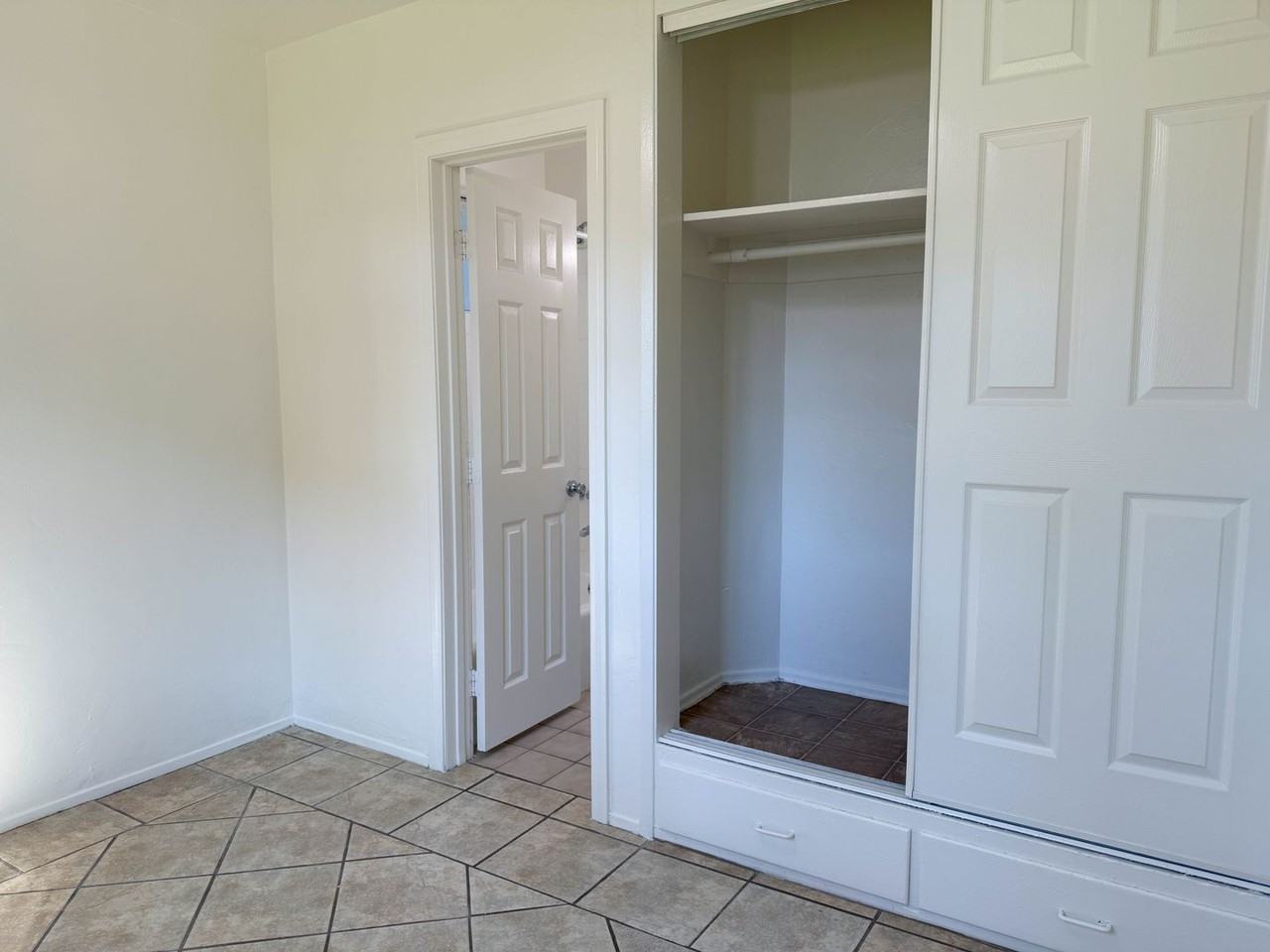 F Avenue Apartments – Spacious Homes in National City, CA | Near Downtown, Freeways & Shopping! - Photo 6 of 10