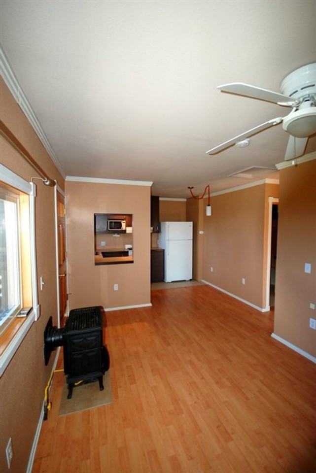 418 Starfield Ln - Photo 2 of 10