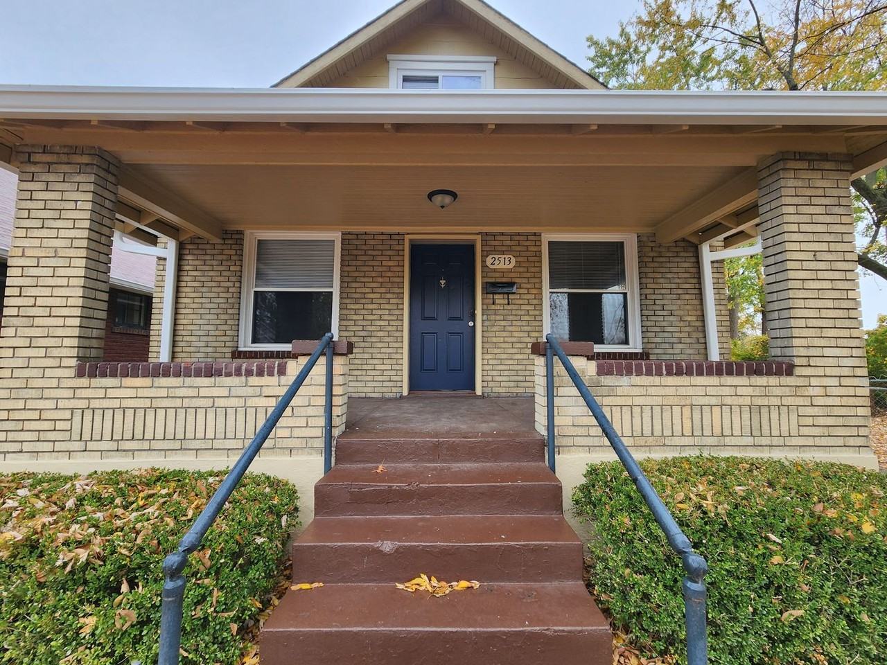 2513 Concord Dr - Photo 2 of 50