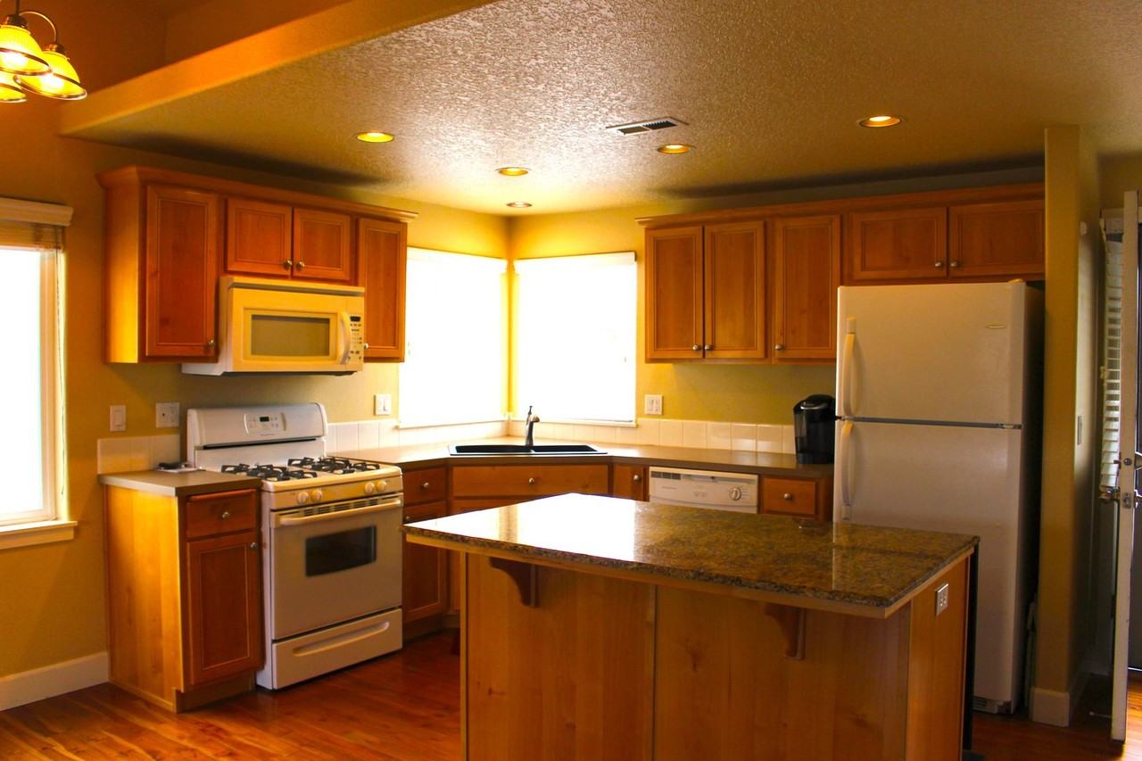 61376 Woodbury Ln - Photo 4 of 17