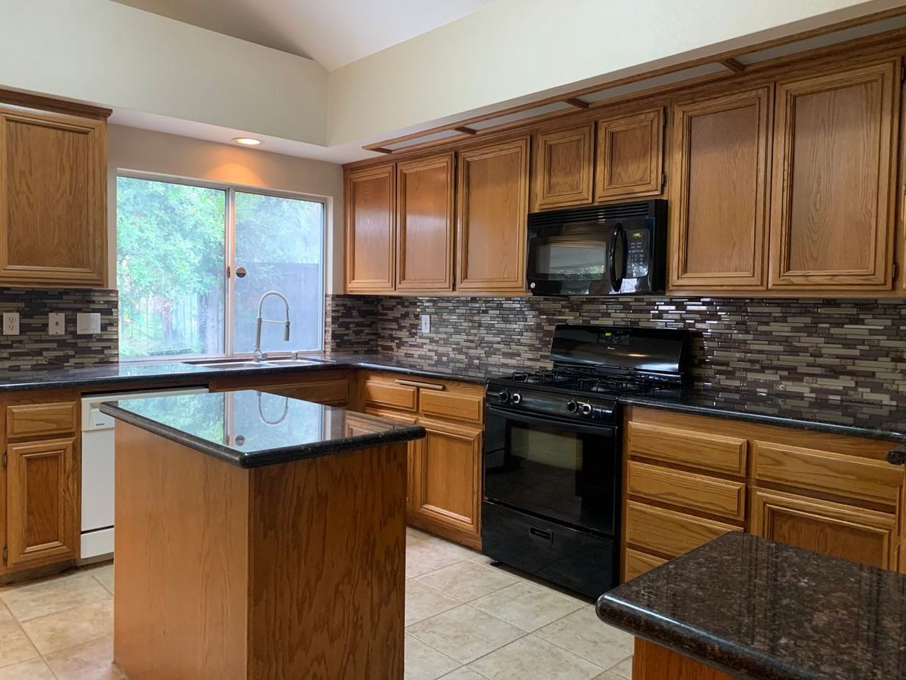 39567 Willowbend Dr - Photo 6 of 27