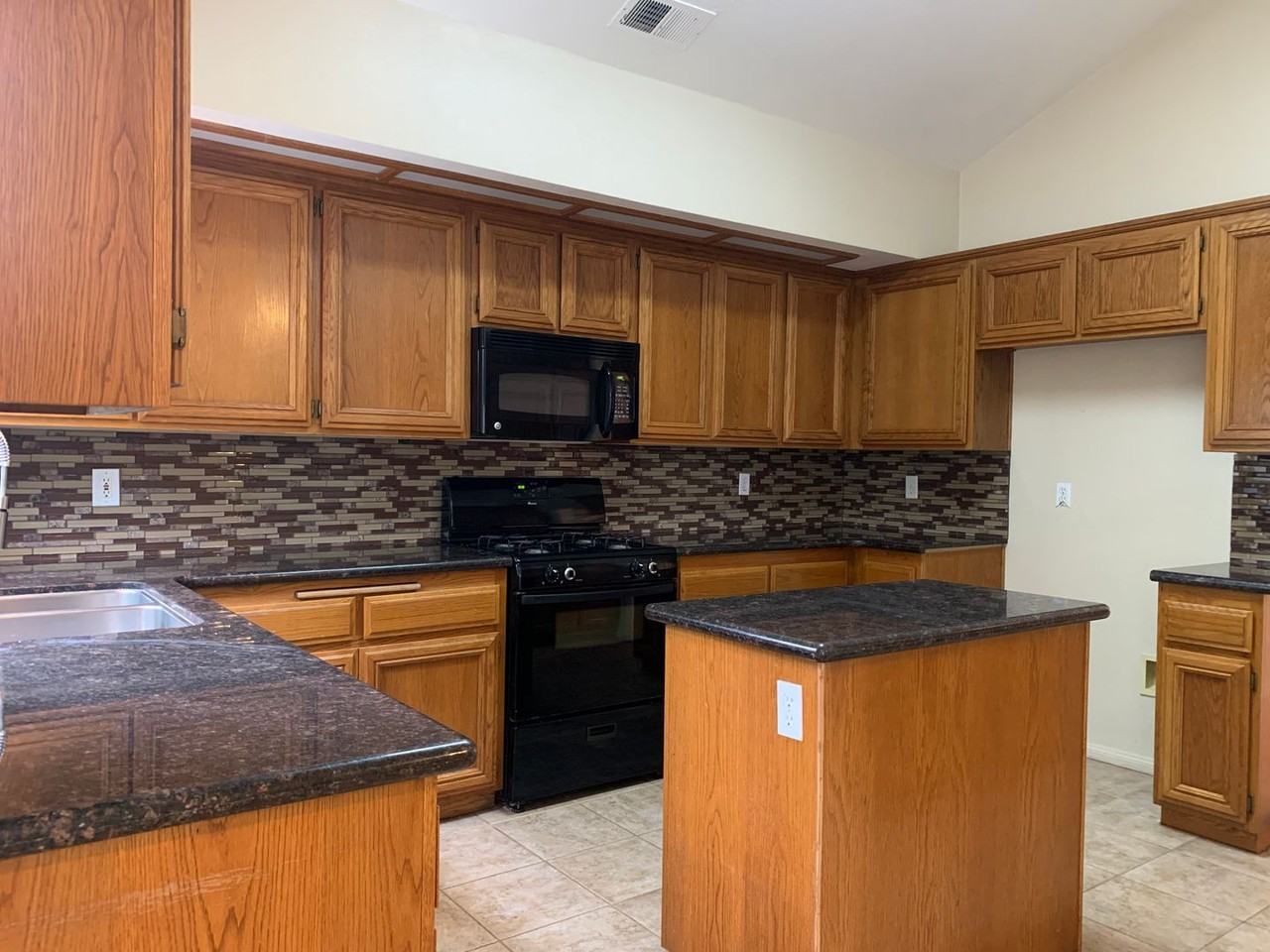 39567 Willowbend Dr - Photo 7 of 27