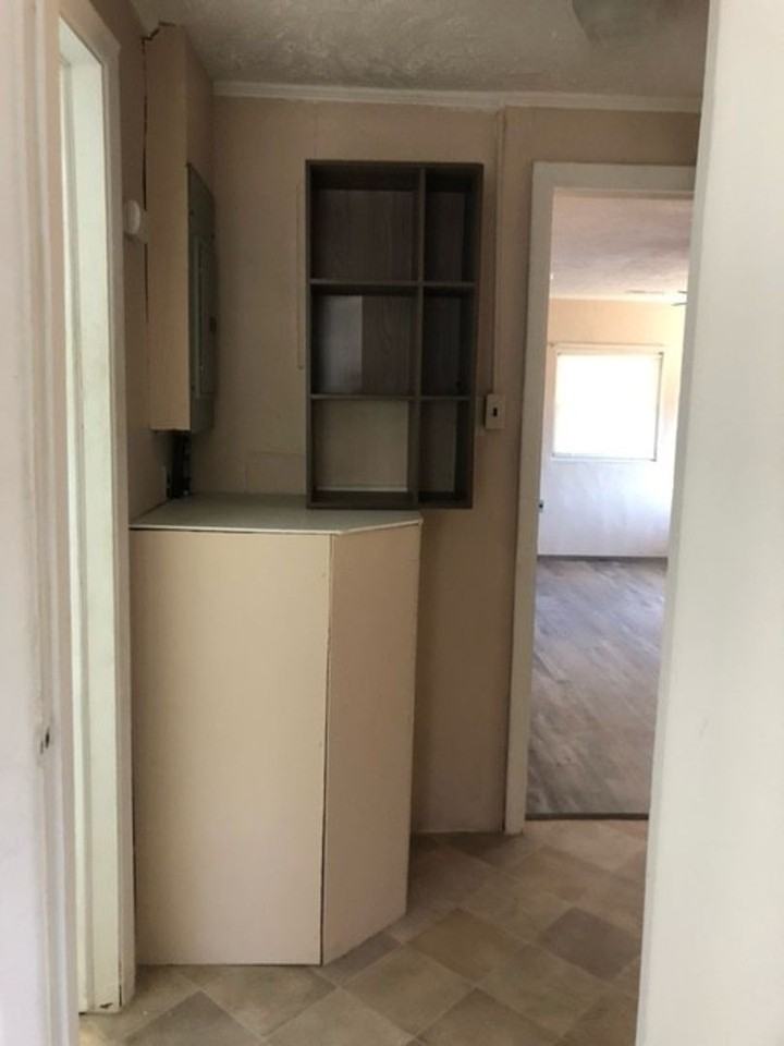 115 Nancy Dr - Photo 6 of 13