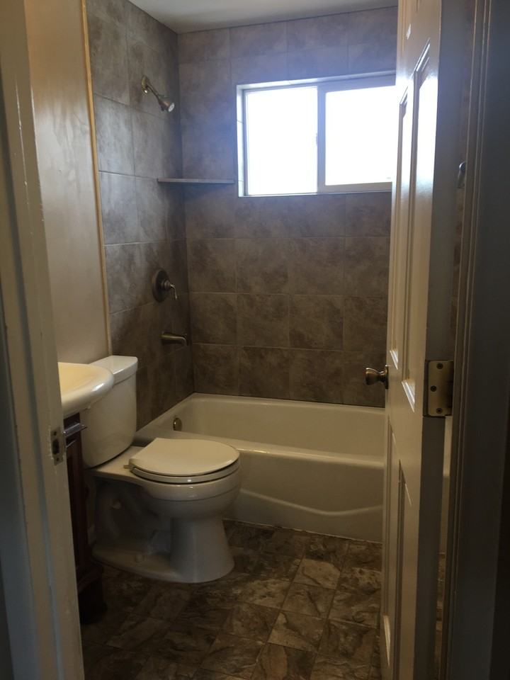 1230 S Curry St - Photo 7 of 9