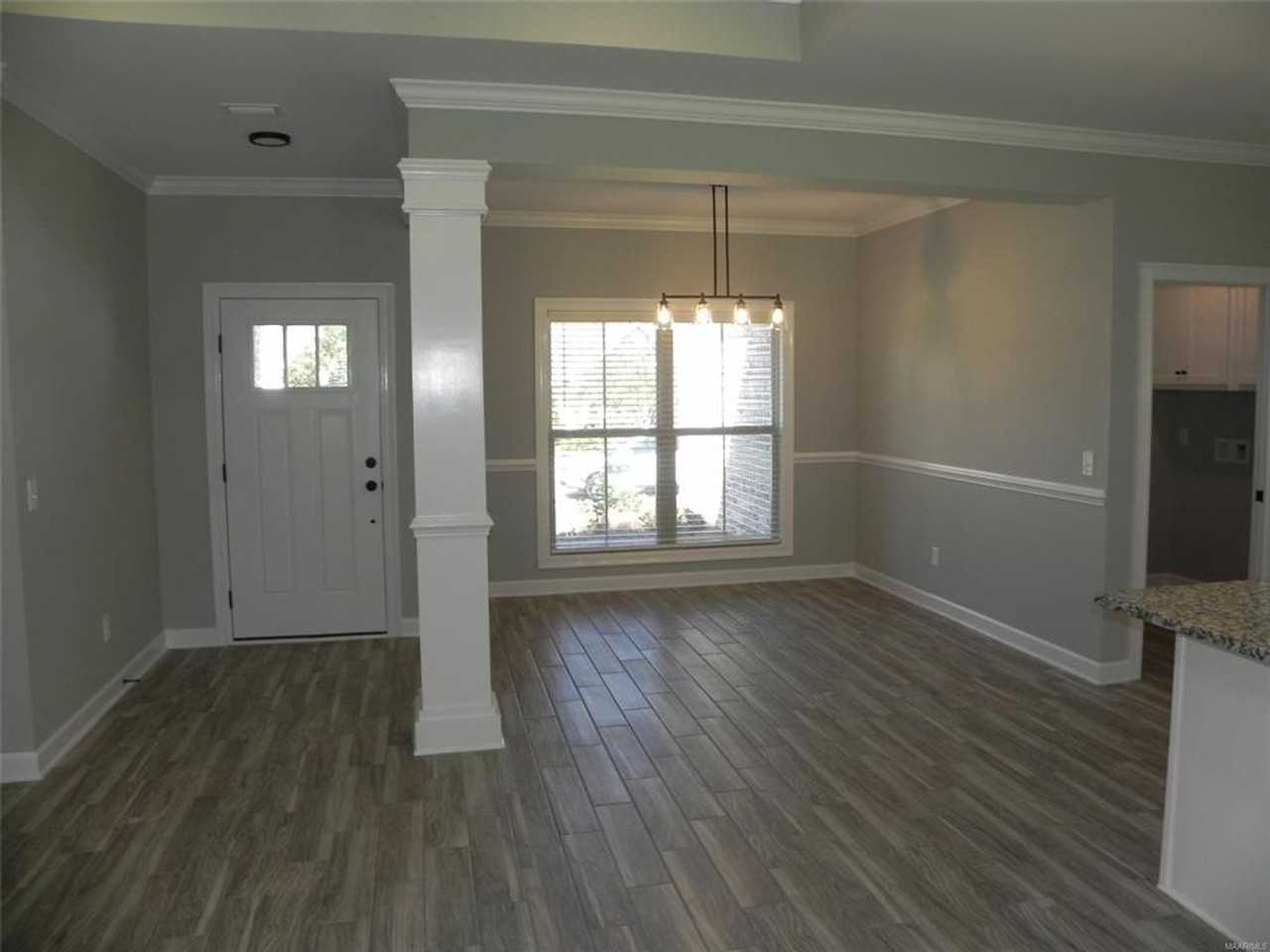 213 Southern Winds Dr - Photo 4 of 11